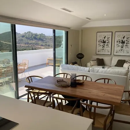 Апартаменты Luxury Penthouse Gerardo - The View Фуэнхирола
