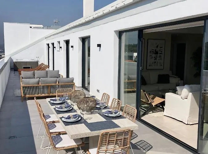 Luxury Penthouse Gerardo - The View Апартаменты Фуэнхирола